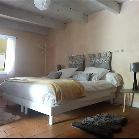 Seuls En Pleine Nature - La Cote Blanche